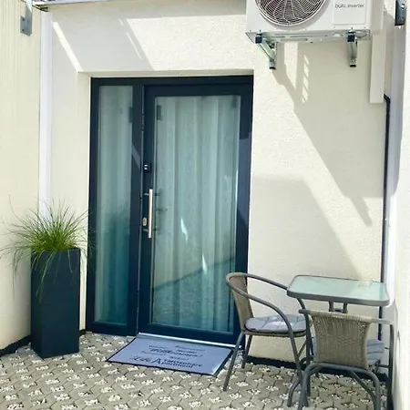 Life Atmosphaere Lahr-schwarzwald * لار